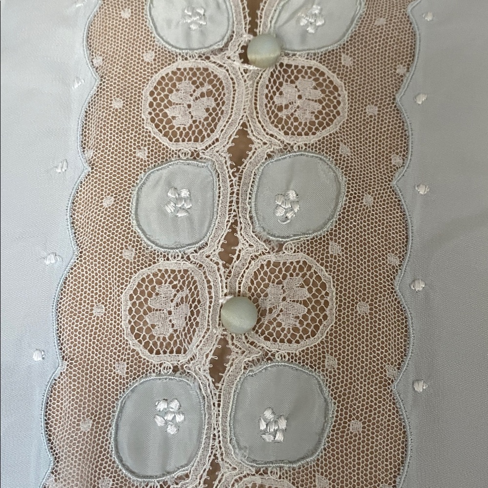 Gorgeous vintage bed jacket - Picture 6 of 12